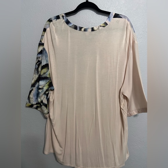 Lane Bryant Plus Size blouse with feather design - Picture 2 of 6